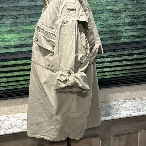 Cabelas Outdoor Gear Men’s Khaki Button Front Right Hand Shooting Shirt Sz XL - Picture 9 of 12